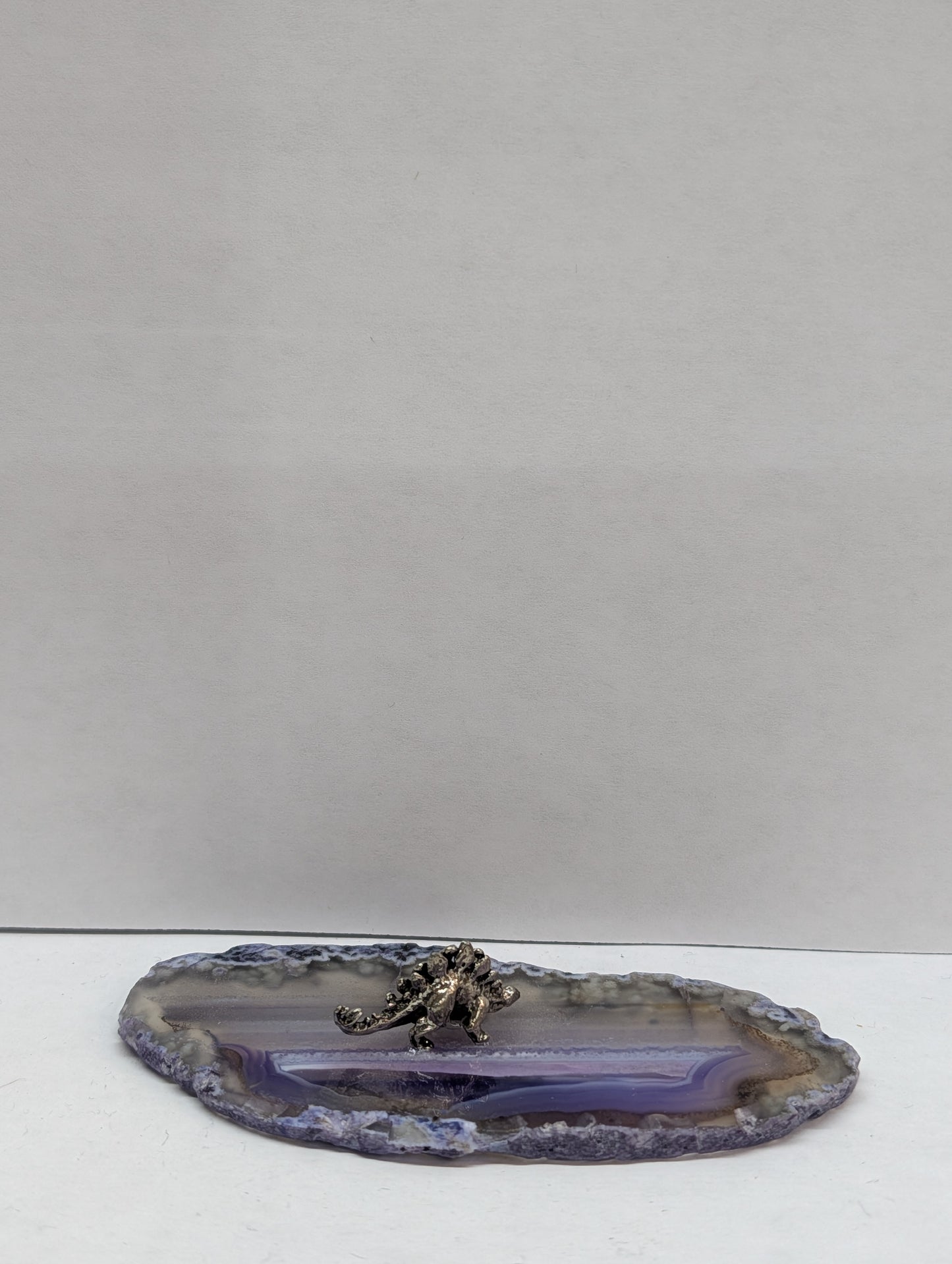Stegosaurus on agate base