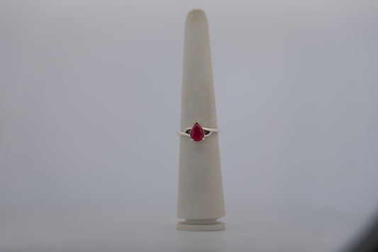 R0194 custom gemstone ring