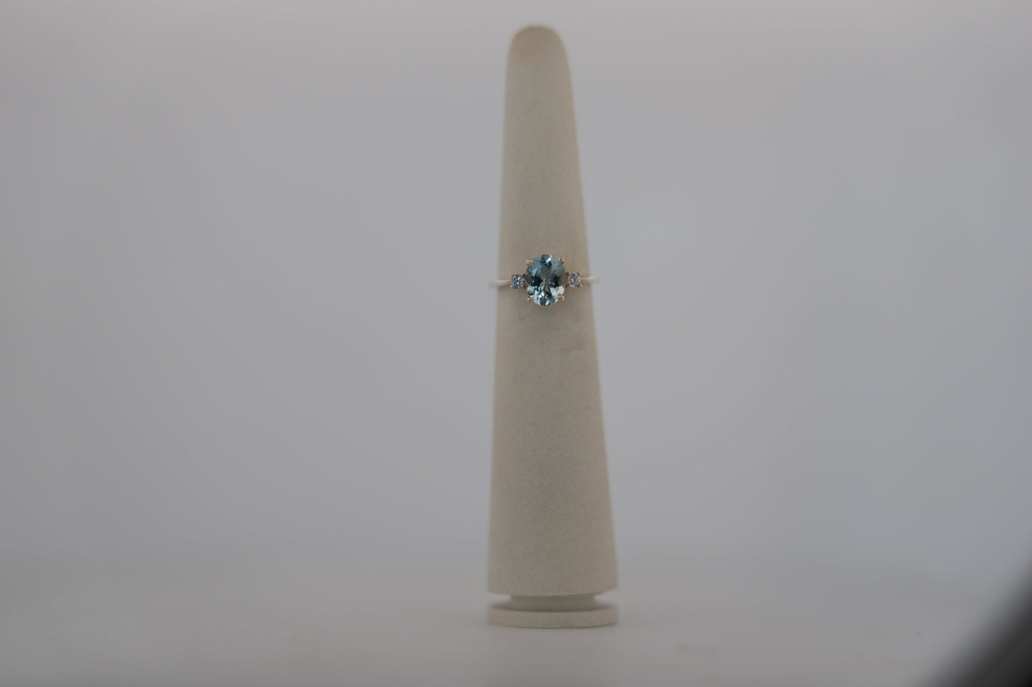 R025 custom gemstone ring