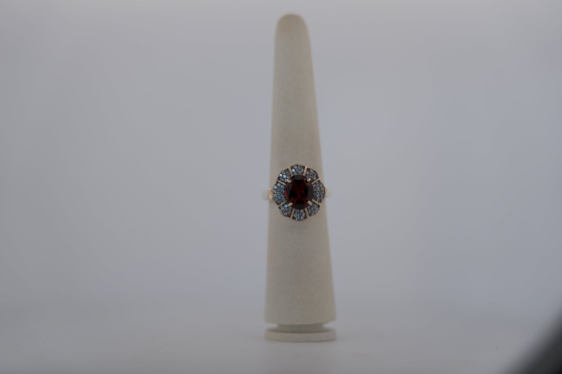 R4722 custom gemstone ring