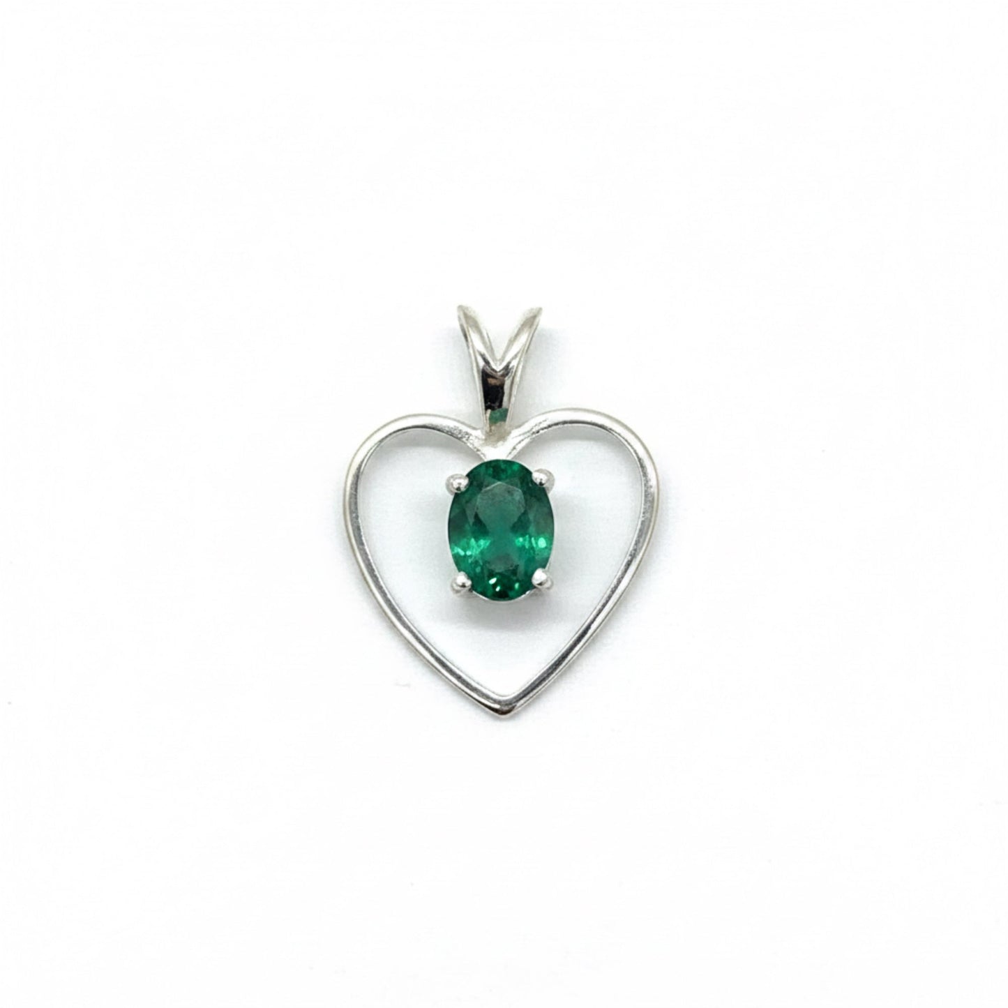 LP03 Large Heart pendant (shown in emerald)