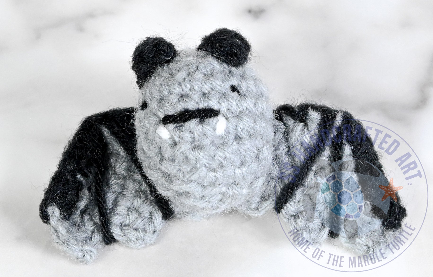 KNITTED BAT — Pigeon Forge Gem Mine