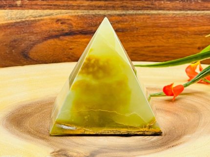Onyx Pyramid 3'' — Pigeon Forge Gem Mine