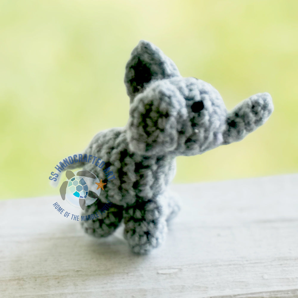 KNITTED ELEPHANT — Pigeon Forge Gem Mine
