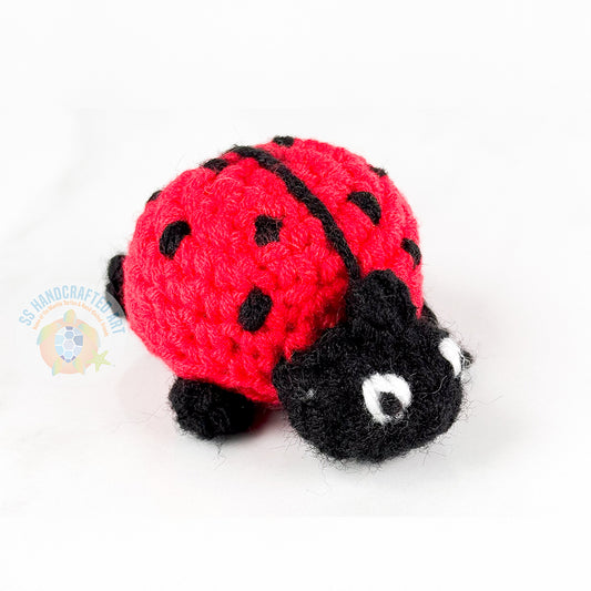 KNITTED LADYBUG — Pigeon Forge Gem Mine