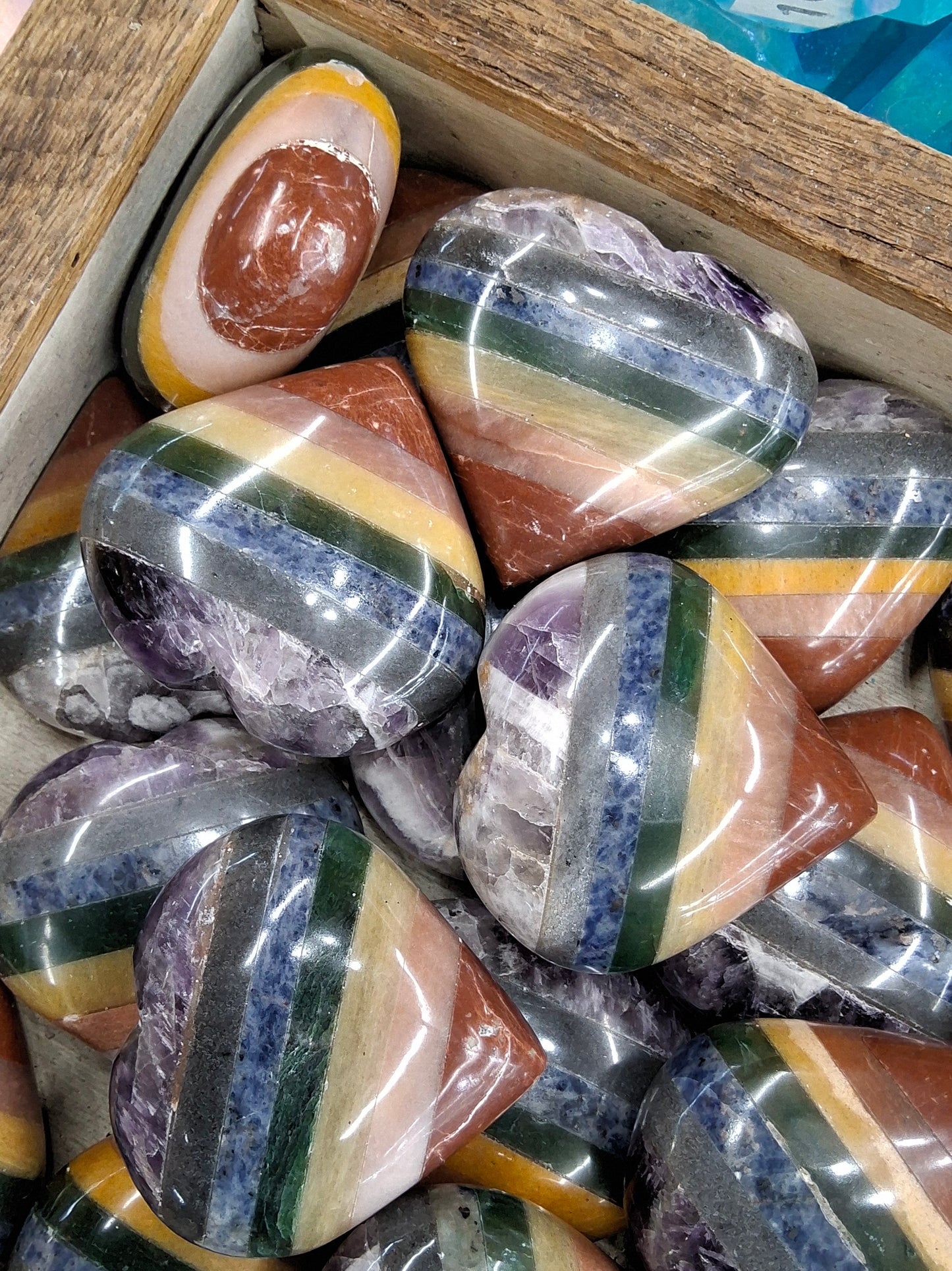 CHAKRA HEARTS