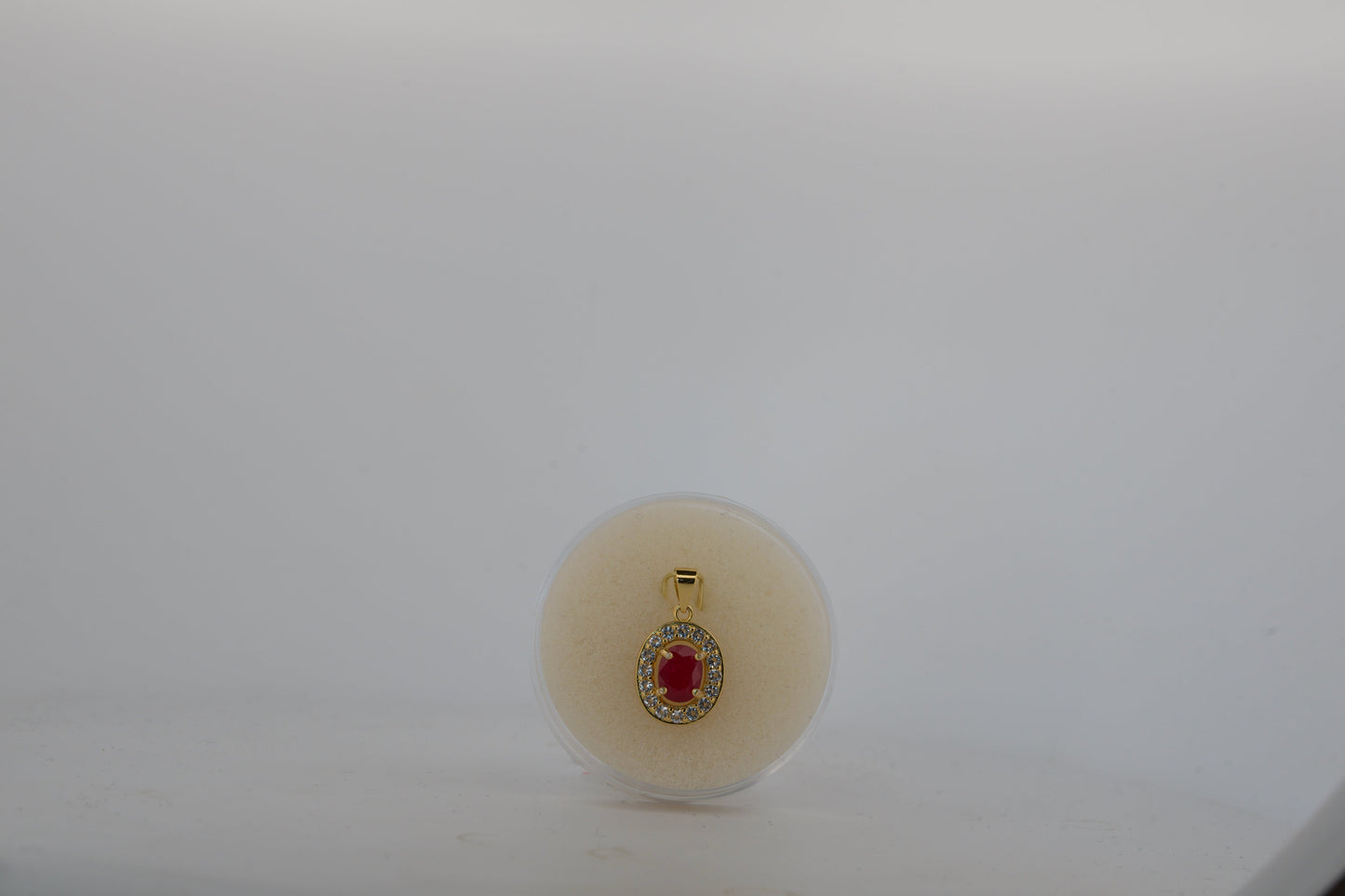SFS halo pendant (gold plated) – enhanced ruby
